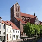 Kaffetiet Lägenhetshotell Wißmar