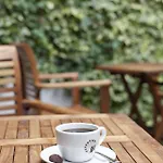 Lägenhetshotell Kaffetiet 4*